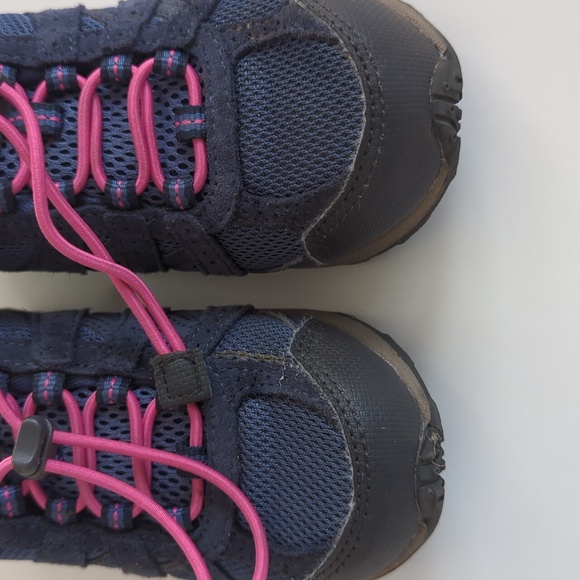 Columbia Shoes Kids Size 13 - Picture 2 of 8